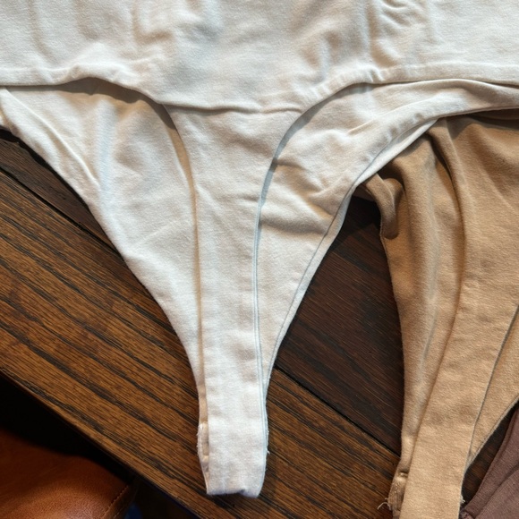 Banana Republic Strappy Thong Bodysuit - Set of 3 - sz L - Picture 4 of 8